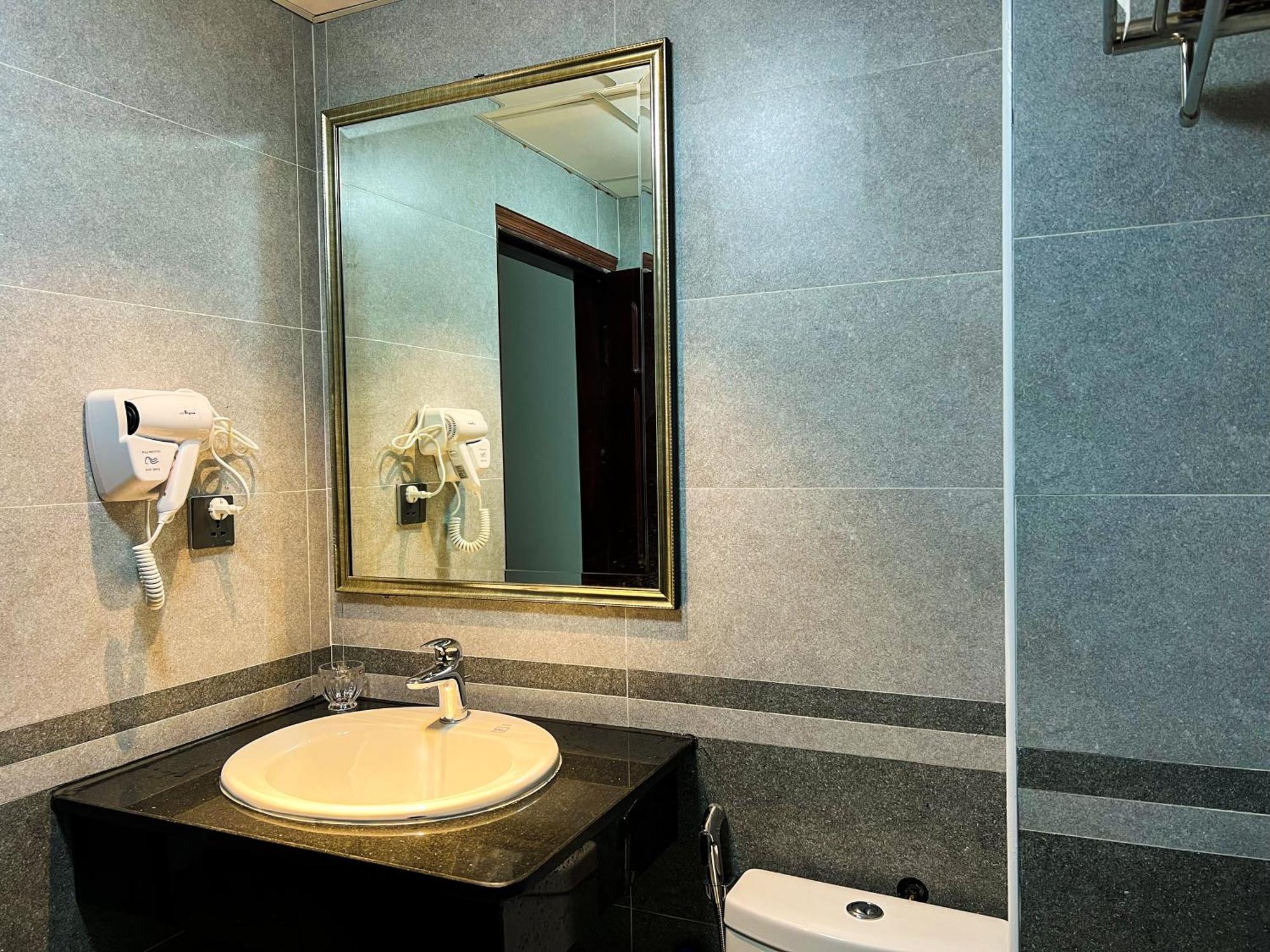 Ven Ho Hotel Hanoi Zewnętrze zdjęcie